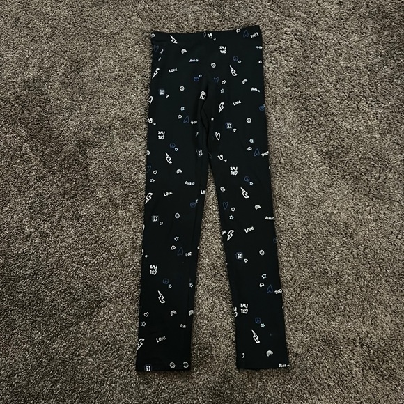 Girls Old Navy leggings, NWOT, size L. Smoke/pet free home. - Picture 1 of 3